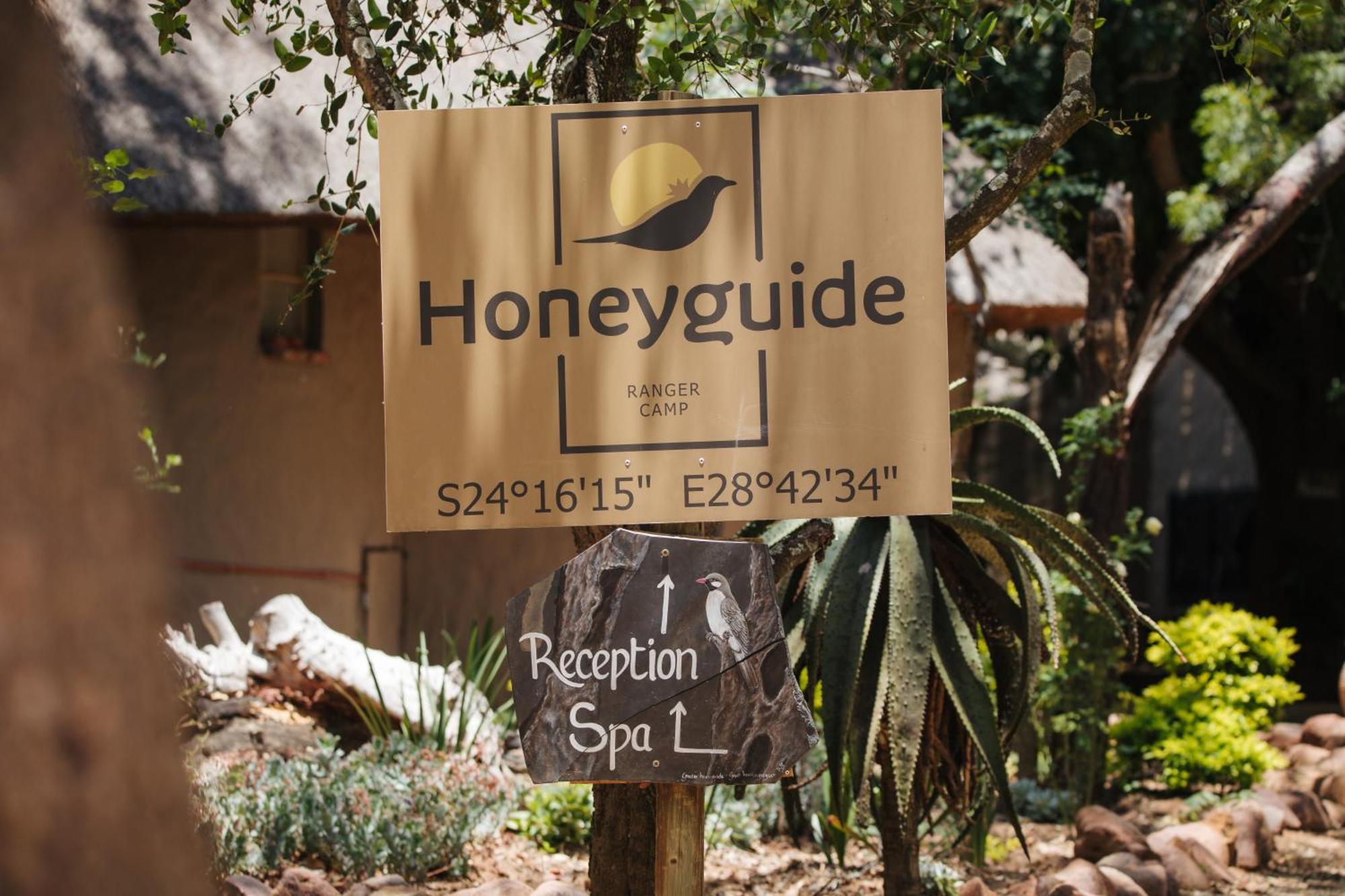 ホテル Honeyguide Ranger Camp Golders Green エクステリア 写真